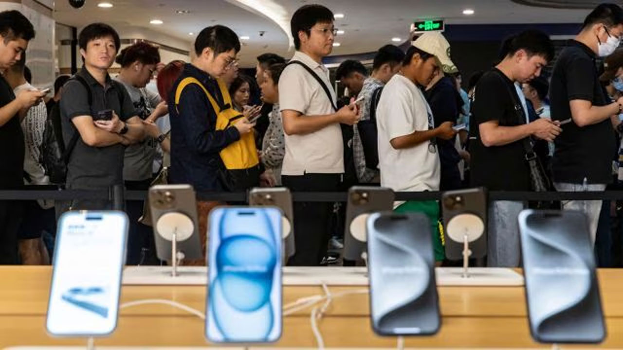 Apple to Shut Down Its First Retail Store in China Since 2008